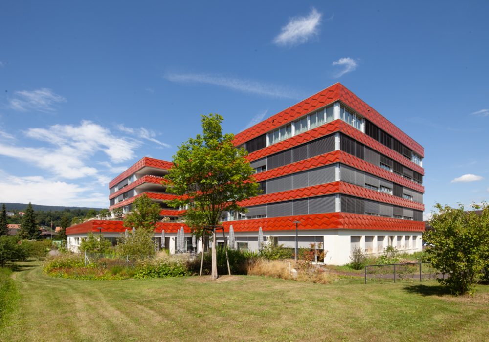 Seniorenzentrum Rosengarten, Laufen